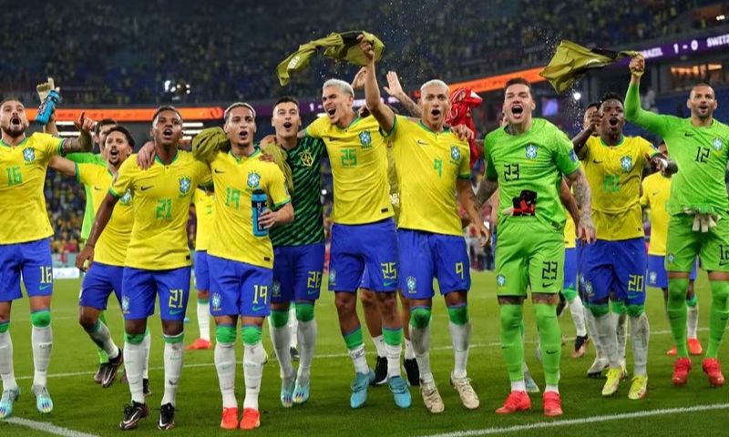 Nhận định bóng đá Brazil về các cầu thủ huyền thoại